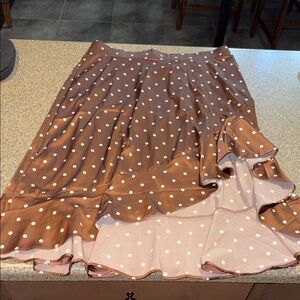 New Torrid mini stretch satin ruffle skirt